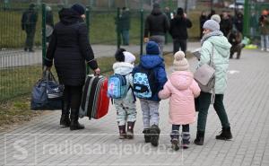 Pogledajte kako ljudi odlaze iz Ukrajine: Bolne fotografije obilaze svijet